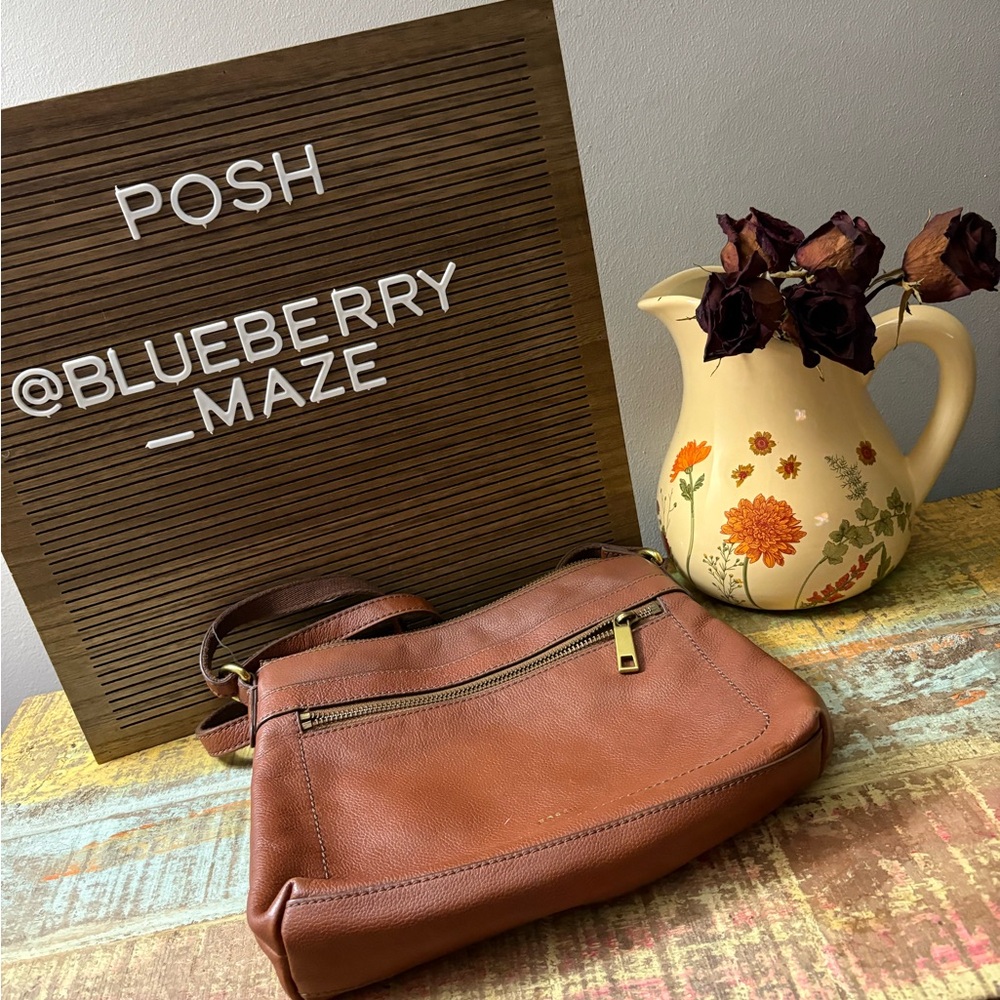 Fiona Small E/W Crossbody
